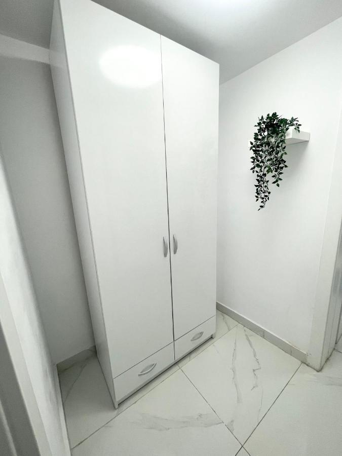 Apollo 1 Apartment Bukarest Exterior foto